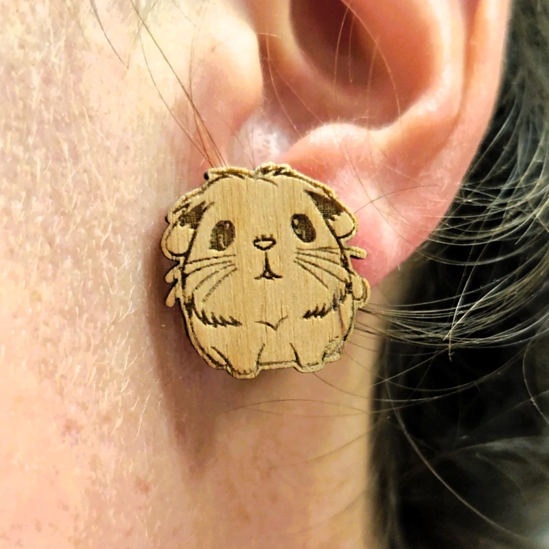 Dřevěná náušnička - Morče