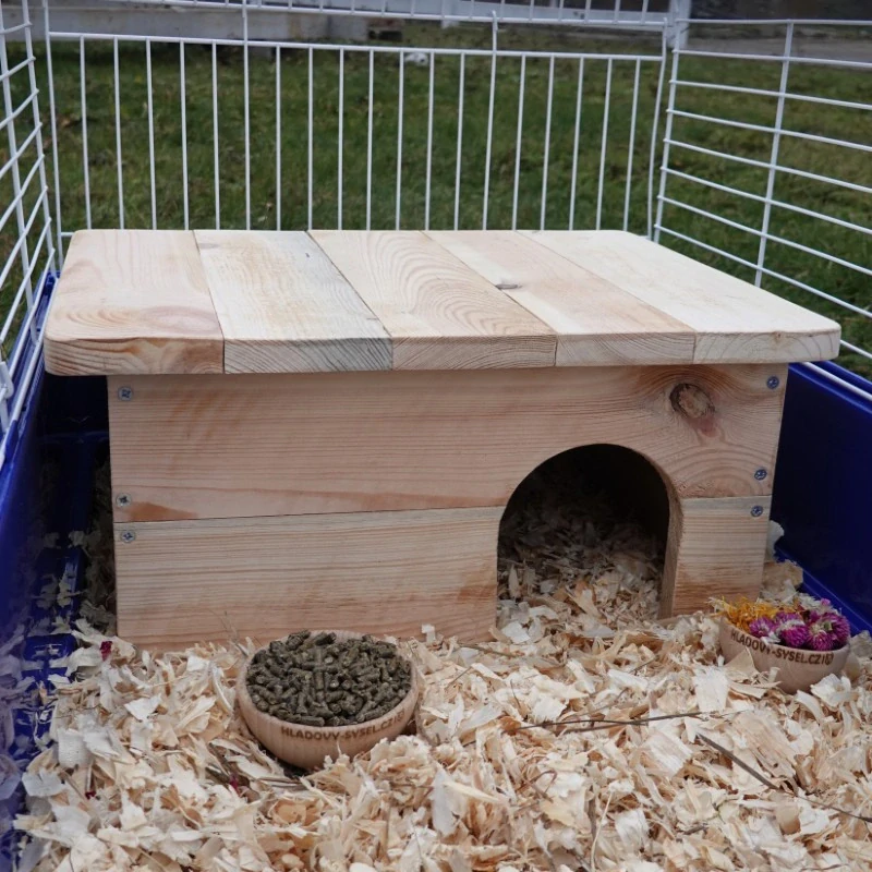 Dřevěný domeček, odnímatelná střecha